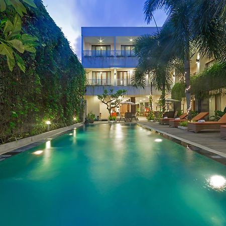 Vihan Suites Bali Кута Екстериор снимка