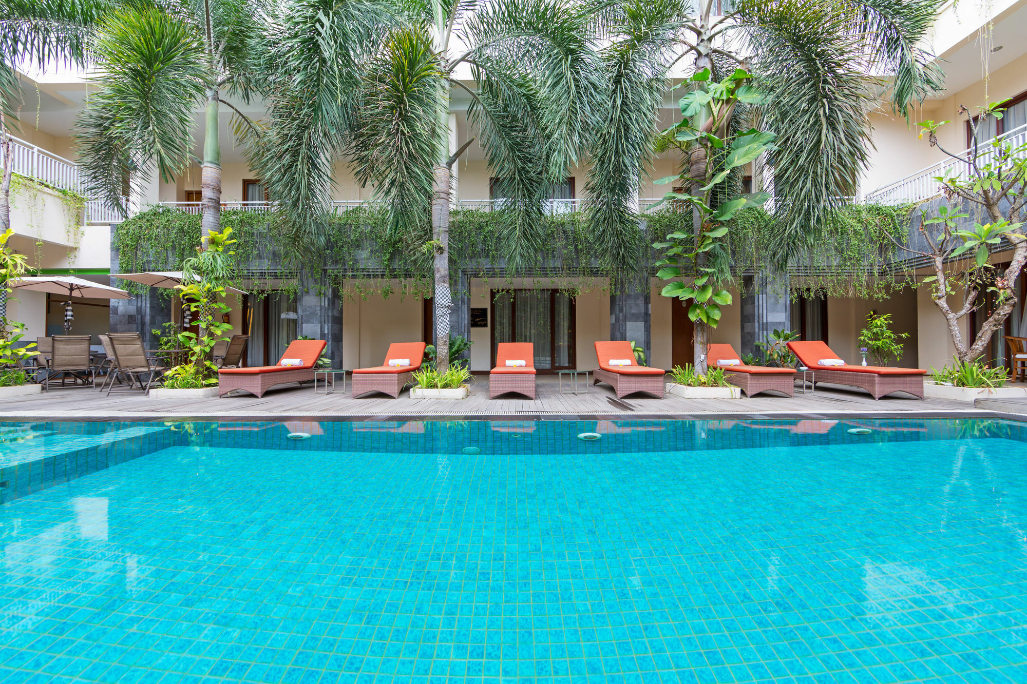 Vihan Suites Bali Кута Екстериор снимка